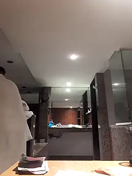 Snapshot of DonVillanova chatting on 02.02.25 DonVillanova online show from 02.02.25