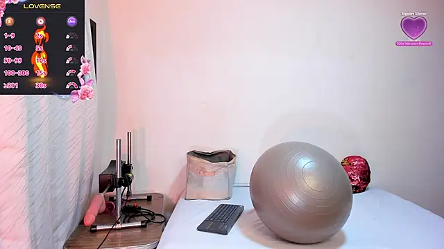 cleopatraa online show from 11.13.25