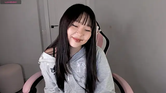 hee young11 online show from 09.17.25