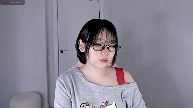 hee young11 online show from 02.27.26