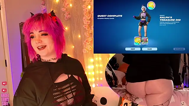 Snapshot of Angel-Lewd-Cake chatting on 11.13.25 Angel-Lewd-Cake online show from 11.13.25