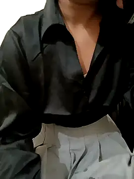 Snapshot of sweet_jia23 chatting on 01.14.25 sweet jia23 online show from 01.14.25