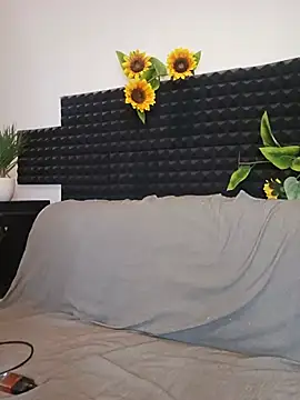 Snapshot of Stefania_PT chatting on 06.18.26 Stefania PT online show from 06.18.26