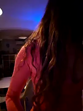 Snapshot of Luna_Kitanna chatting on 12.14.24 Luna Kitanna online show from 12.14.24