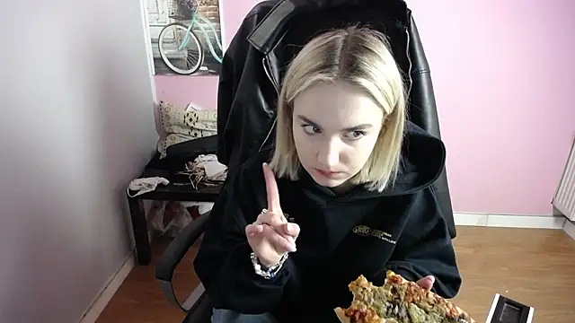 viktoria lovely online show from 03.26.26