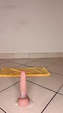 Perqueen online show from 11.02.25