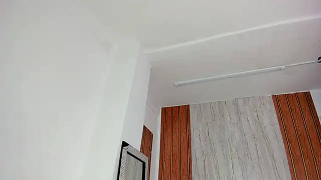 Alika01 online show from 10.11.25