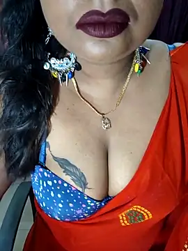 Snapshot of YR-SHIVANI chatting on 11.01.25 YR-SHIVANI online show from 11.01.25