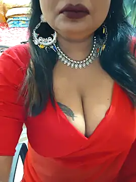 Snapshot of YR-SHIVANI chatting on 11.08.25 YR-SHIVANI online show from 11.08.25