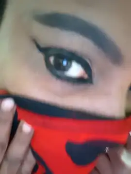 Snapshot of YR-SHIVANI chatting on 11.30.25 YR-SHIVANI online show from 11.30.25