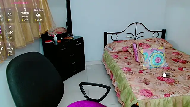 Lily Benet1 online show from 10.22.25