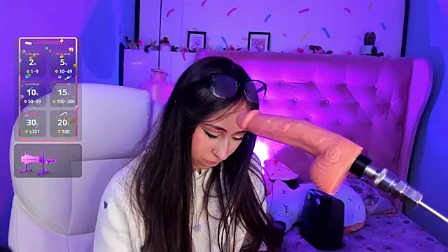 Snapshot of _cloe_martinez chatting on 01.29.25 cloe martinez online show from 01.29.25