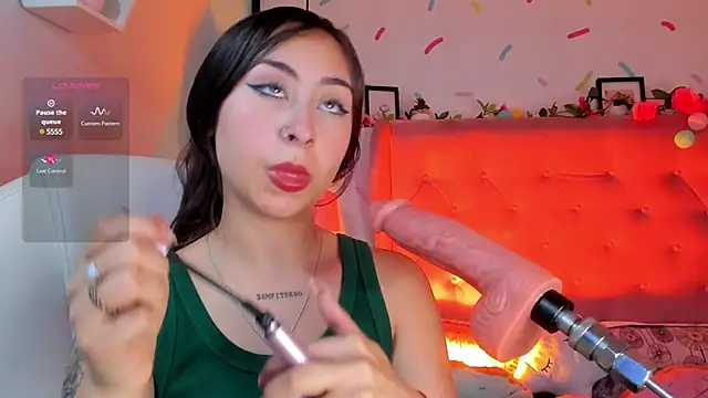 Snapshot of _cloe_martinez chatting on 03.05.25 cloe martinez online show from 03.05.25