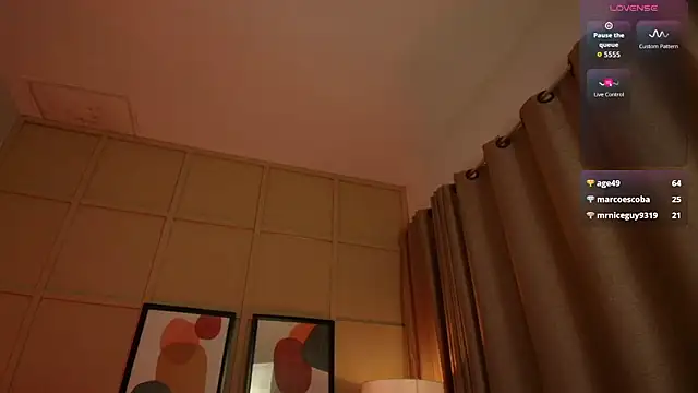 Snapshot of _cloe_martinez chatting on 02.03.26 cloe martinez online show from 02.03.26