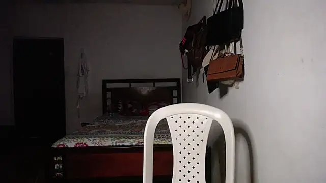 Snapshot of foxysweet09 chatting on 12.04.24 foxysweet09 online show from 12.04.24