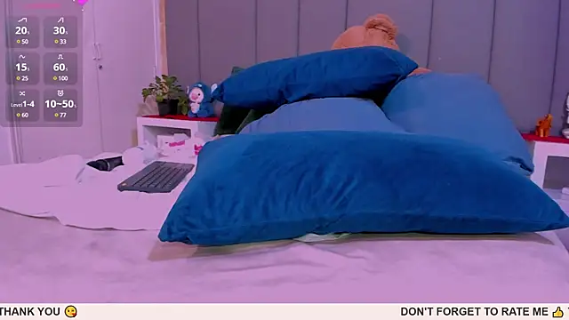 JulianaMiller online show from 01.14.25