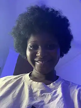 Snapshot of t-Booty_risky_ chatting on 12.11.24 t-Booty risky online show from 12.11.24