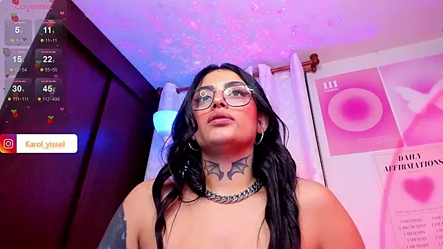 Snapshot of Hinataw33d01 chatting on 12.20.24 Hinataw33d01 online show from 12.20.24