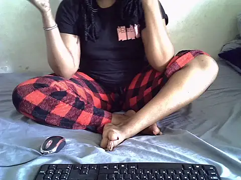 Snapshot of Crystal__Gee chatting on 07.06.26 Crystal Gee online show from 07.06.26