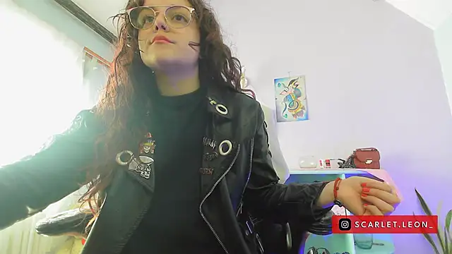 Scarletleon77 online show from 01.16.25