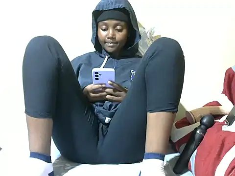 Snapshot of Sweet_kelsiey chatting on 02.27.26 Sweet kelsiey online show from 02.27.26