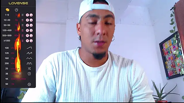 yosoy enzo2020 online show from 12.04.24