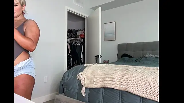 ElenaErickson online show from 10.13.25