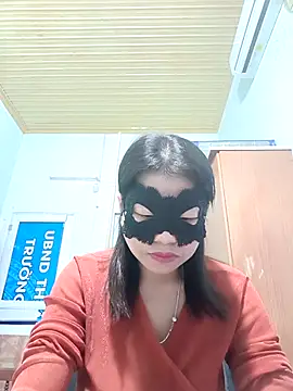 Anna Toy19 online show from 11.30.25