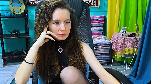 Miss Barbara  online show from 03.21.25