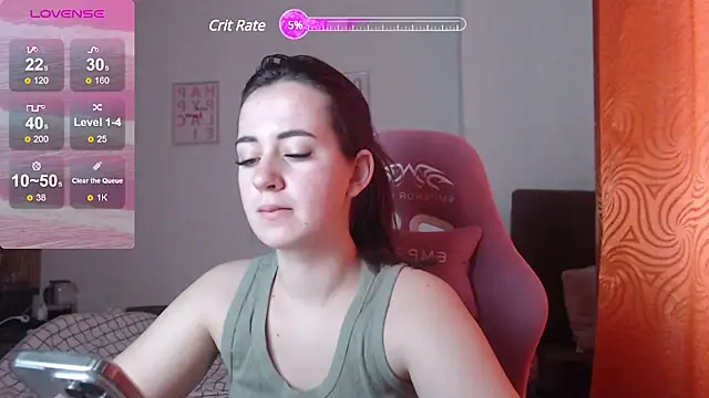 Snapshot of SweetieKendl chatting on 02.13.25 SweetieKendl online show from 02.13.25