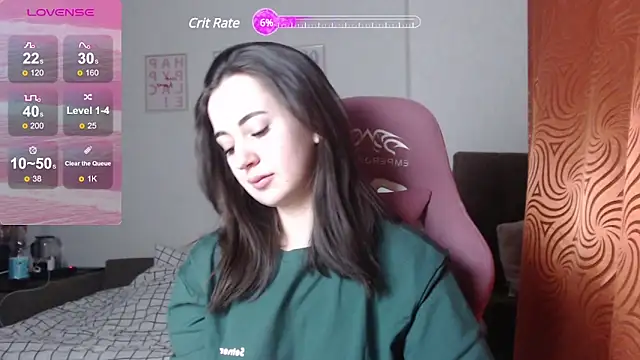 Snapshot of SweetieKendl chatting on 02.13.25 SweetieKendl online show from 02.13.25