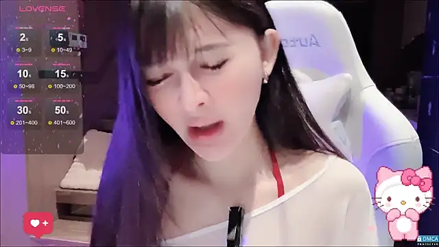 Snapshot of fog- chatting on 02.11.26 fog- online show from 02.11.26