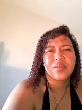 Snapshot of debboraWagner chatting on 02.21.25 debboraWagner online show from 02.21.25