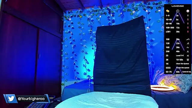 Snapshot of Your__hero1 chatting on 03.01.25 Your hero1 online show from 03.01.25