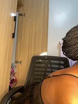 hot daily online show from 03.19.25