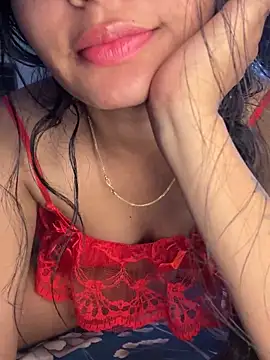 Snapshot of Sexy-Varsha chatting on 01.14.25 Sexy-Varsha online show from 01.14.25