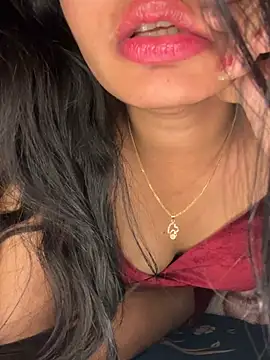 Snapshot of Sexy-Varsha chatting on 02.06.25 Sexy-Varsha online show from 02.06.25