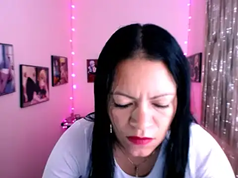 Cristal w online show from 12.27.24