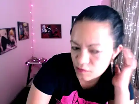 Cristal w online show from 01.21.25