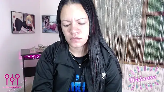 Cristal w online show from 11.04.25