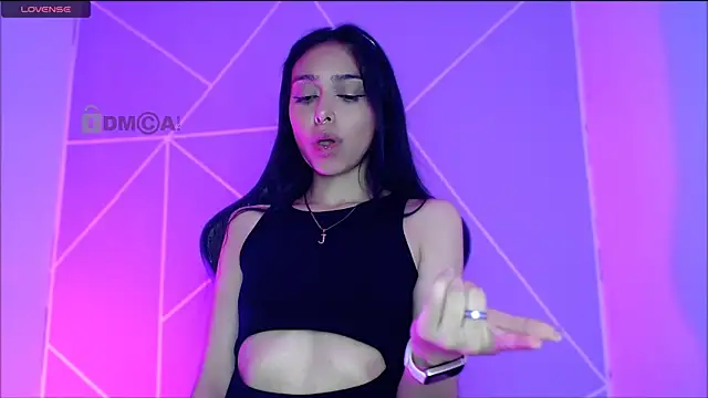 lilylouisee online show from 11.15.25