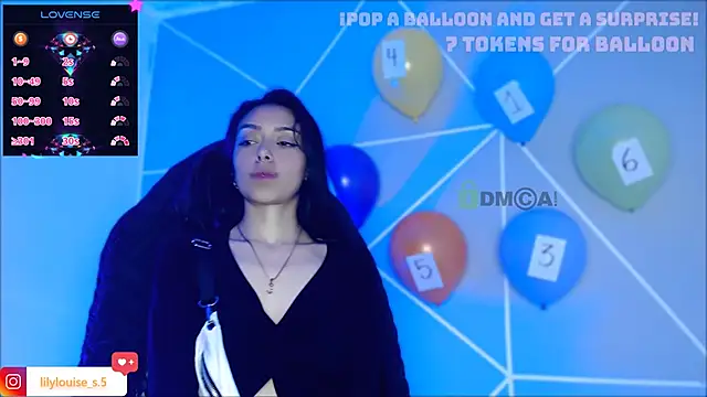 lilylouisee online show from 12.17.25