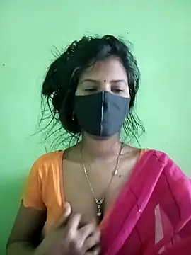 Snapshot of Anusri- chatting on 02.20.25 Anusri- online show from 02.20.25