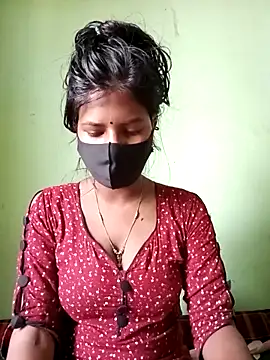 Snapshot of Anusri- chatting on 02.27.25 Anusri- online show from 02.27.25