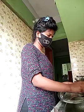 Snapshot of Anusri- chatting on 02.28.25 Anusri- online show from 02.28.25