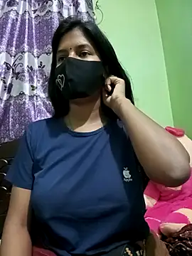 Snapshot of Anusri- chatting on 03.04.25 Anusri- online show from 03.04.25