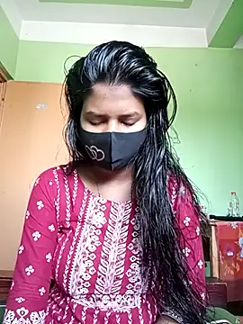 Snapshot of Anusri- chatting on 03.07.25 Anusri- online show from 03.07.25