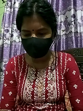 Snapshot of Anusri- chatting on 03.07.25 Anusri- online show from 03.07.25