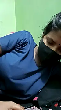 Snapshot of Anusri- chatting on 03.09.25 Anusri- online show from 03.09.25