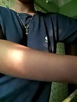 Snapshot of Anusri- chatting on 03.10.25 Anusri- online show from 03.10.25